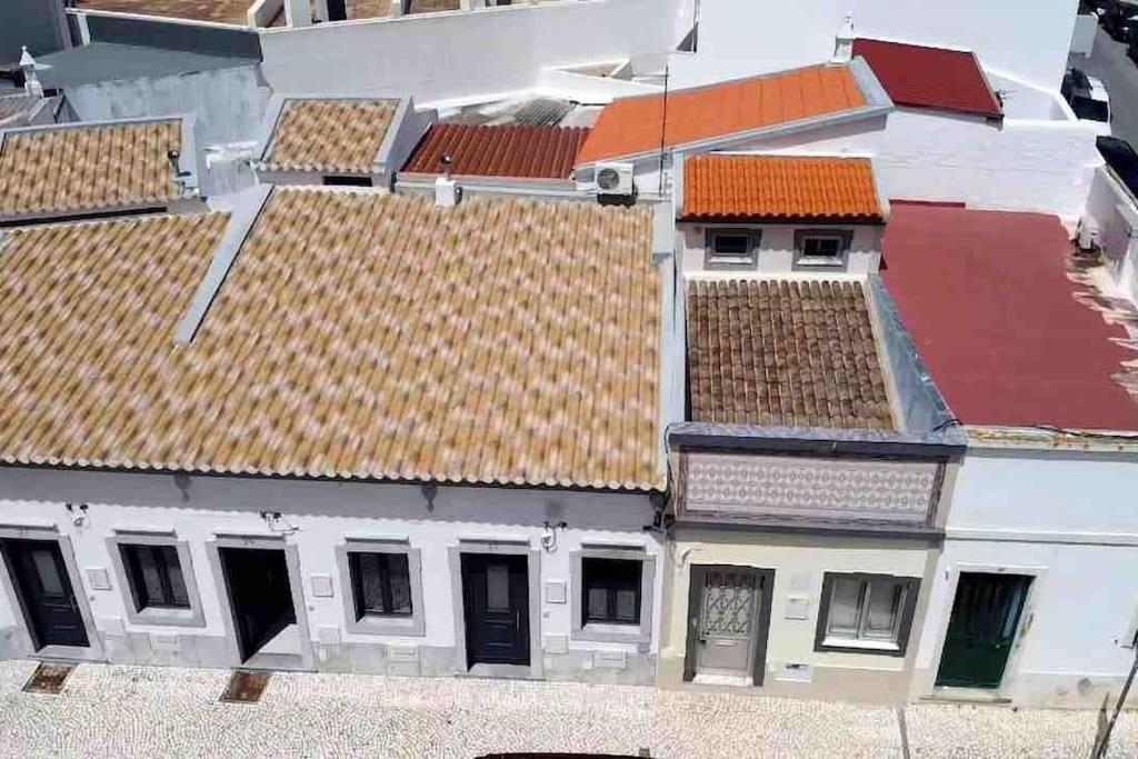 Typical House Faro Downtown Private Entrance别墅 外观 照片